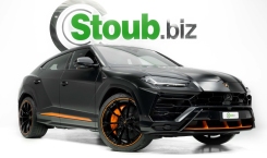 2022 Lamborghini Urus Graphite Capsule