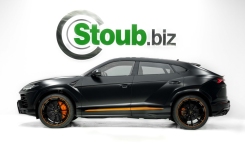 2022 Lamborghini Urus Graphite Capsule