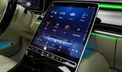 Mercedes S580 LWB Infotainment System